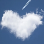 Поэтический полет Lucky Jet в романтических небесах